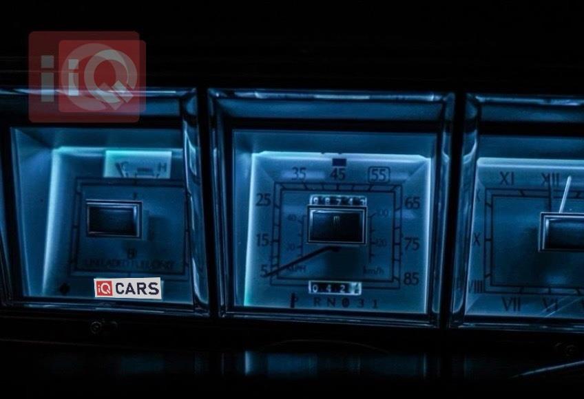 لينكولن تاون كار